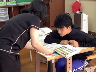 ［中学部］社会「高地の暮らし」