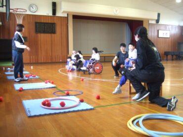 ［小学部］体育「ボッチャをしよう」